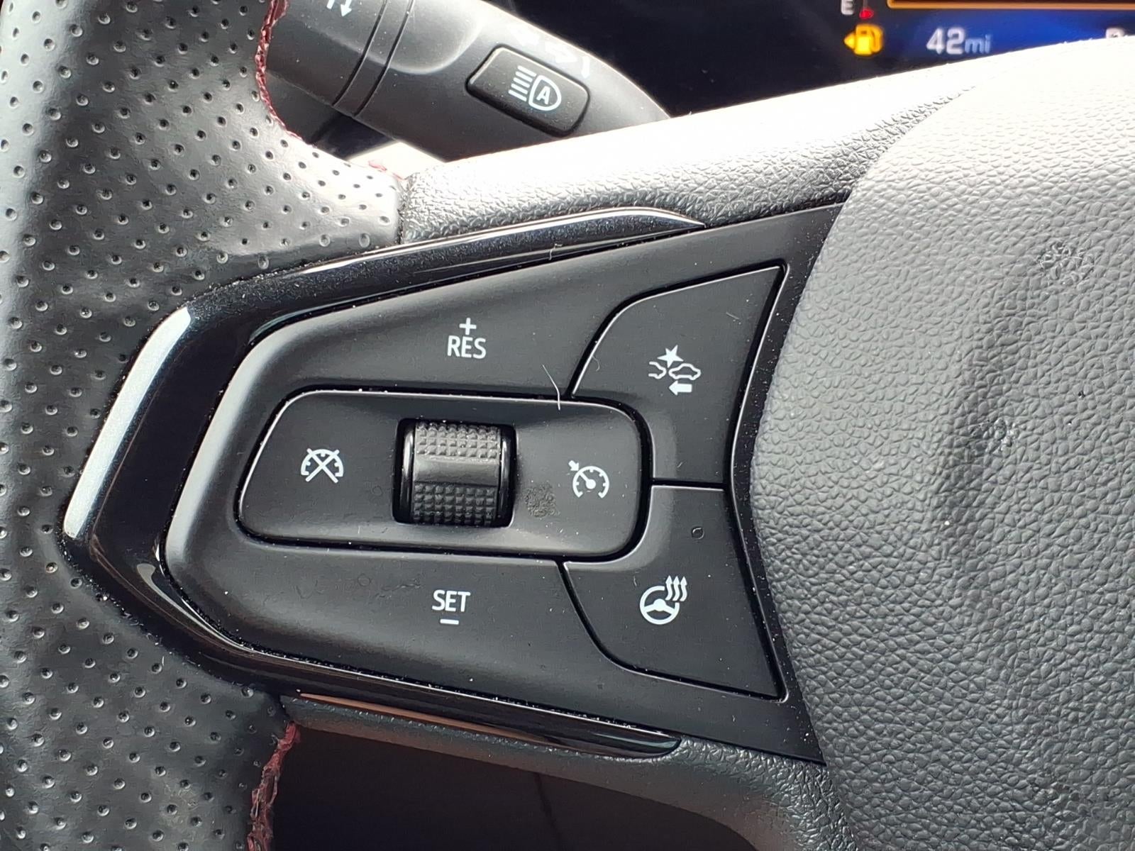 2025 Chevrolet Trax RS