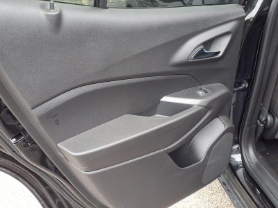 2025 Chevrolet Trax RS