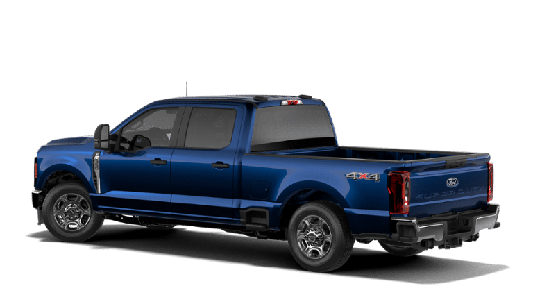 2027 Ford Super Duty F-350® XLT